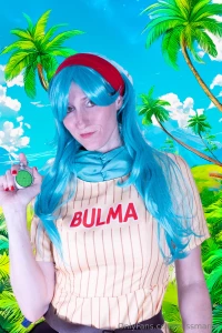 Bulma might have built the dragon radar but this girl has a new way of