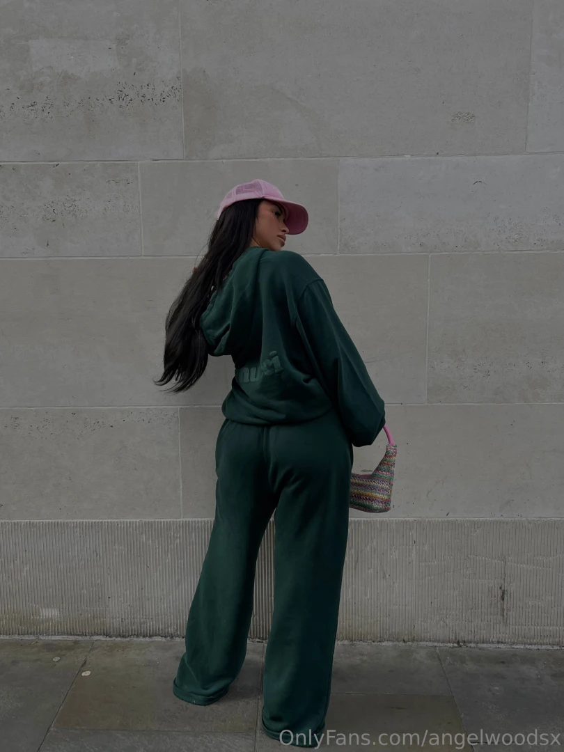 I m still fuckable in this aren t i 