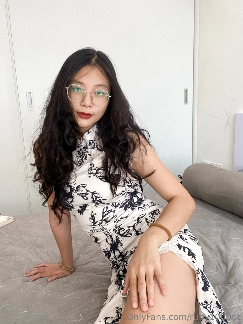 I want to share all my naughtyness with all of you here 