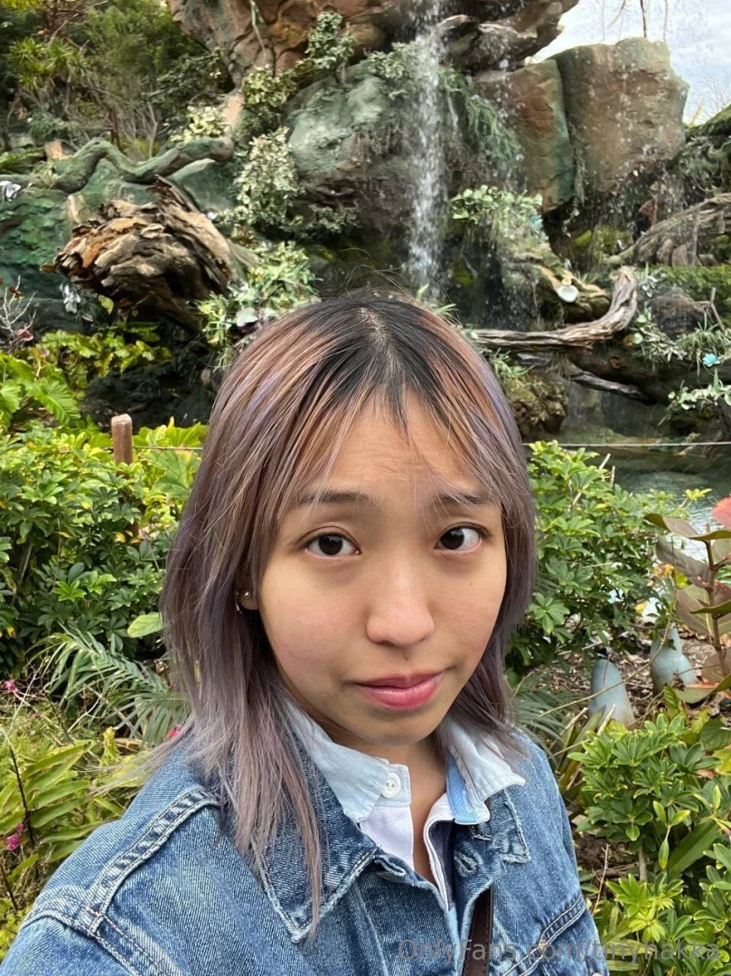 Wet from the shower and also pandora i went for a day trip to disney 