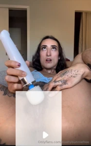 Happy fap friday watch me cum over and over using my favorite vibrator part 1
