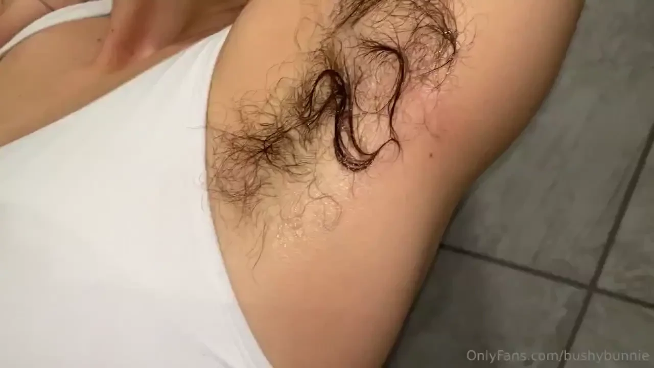 I might be addicted to licking my sweet sweaty armpits wouldn t you be 