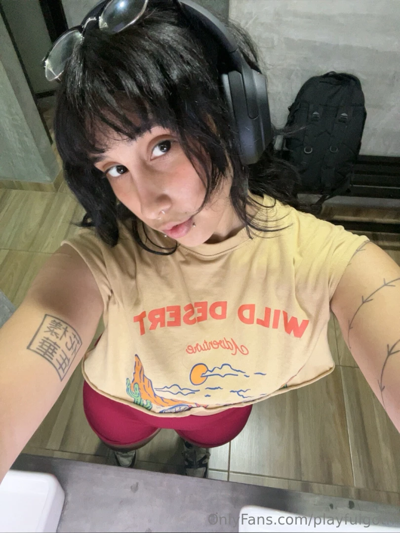 Exercising so you can use my legs as a pillow part 2 