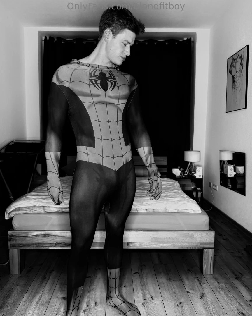 I tried to record some spidey content for you but it turned out so bad 