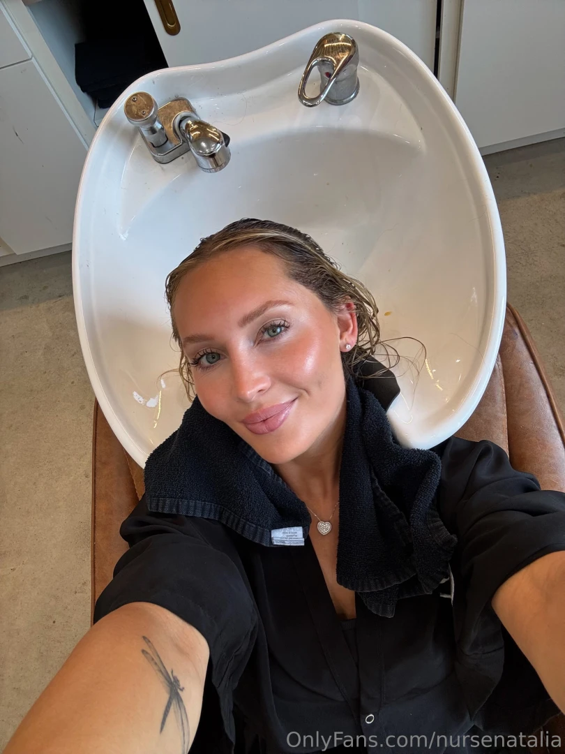 Blonde refresh loading 