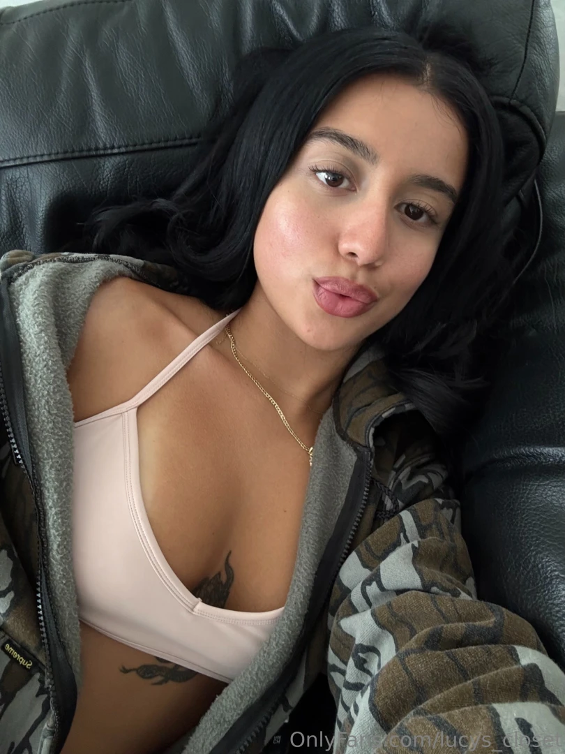 Lazy wednesday just got this bra from csb and i love it so much the part 1 