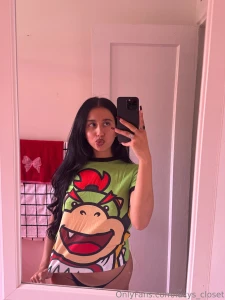 Feeling cute in my baby bowser tee that i got from nintendo world in part 1