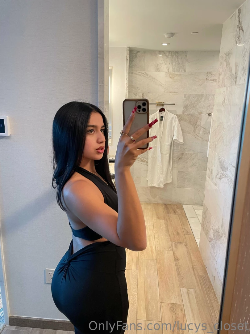 This is one of my favorite dresses no matter how many times i ve worn 