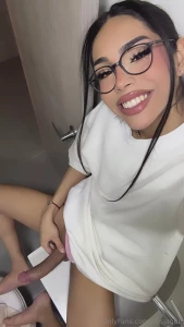 She s hung like a horse 30 free spots https onlyfans com translei