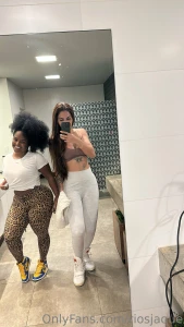 Come and enjoy how i fuck this great bitch in my bed where you will