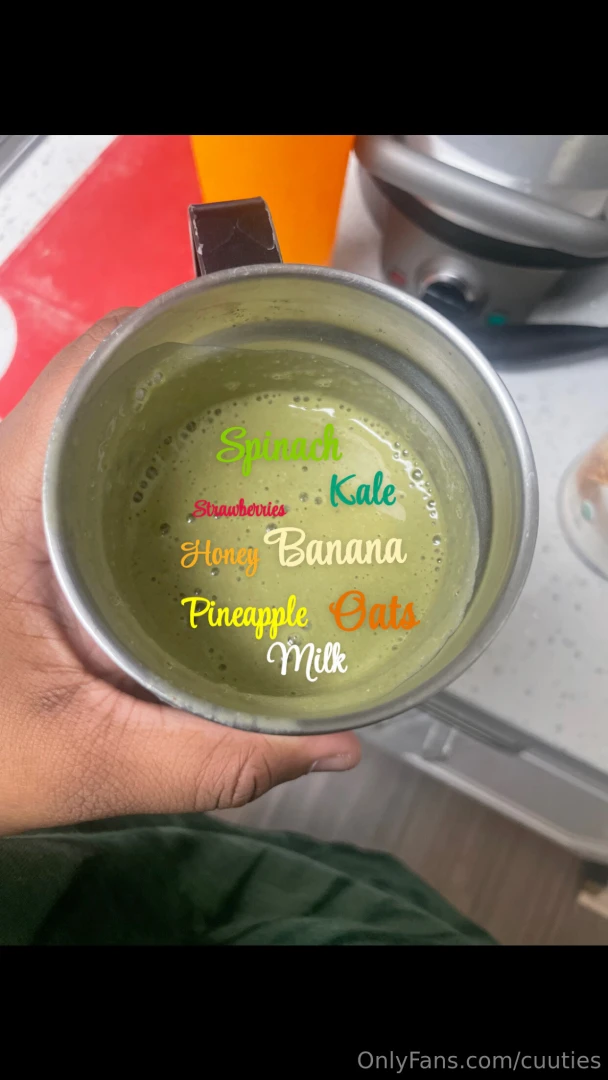 A smoothie and a great pair of tits to start your day part 1 