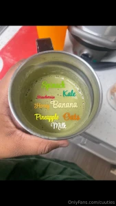A smoothie and a great pair of tits to start your day part 1