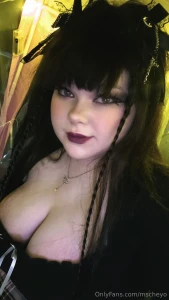 E girl or big titty goth girlfriend i can do them both part 7