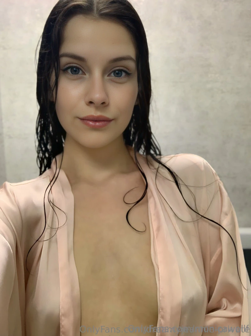 Free sub now ashley_shining_star this brunette ashley_shining_star is part 58 