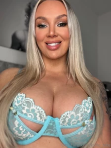 Do you ever look up at the stars and think about having sex under them part 16