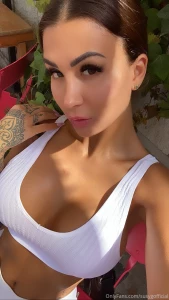 Sexting or video calling let s play