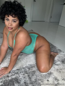 Foloow my hottie kaylingarcia she is totally worth it advertisement part 1