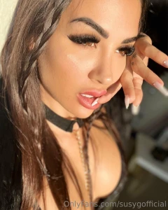 Selfie tuesday just because i want a like for the face i ll read them