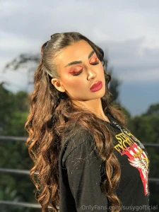 Talk to me and watch my last video you will cum in 2 minutes part 1