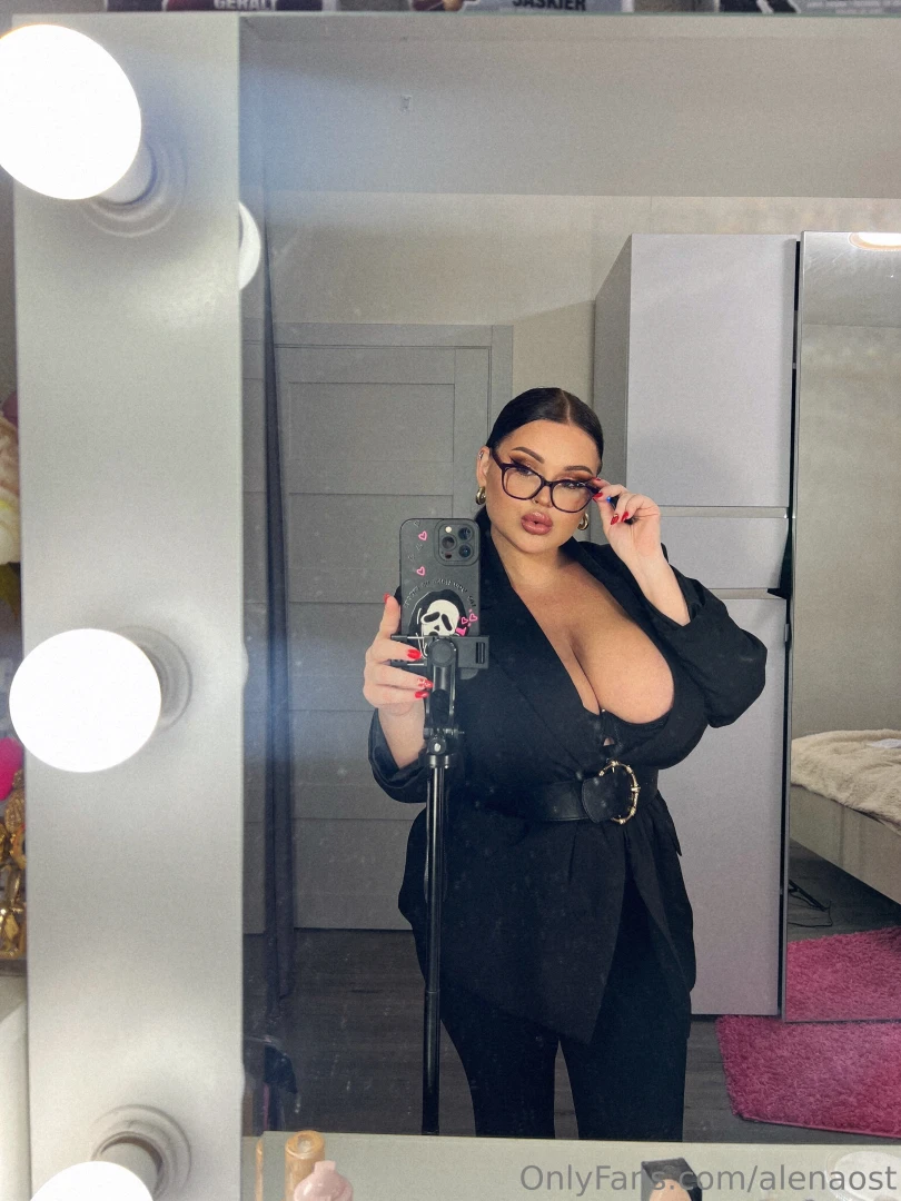 Everyone should have an outfit that makes them feel like a boss that part 1 