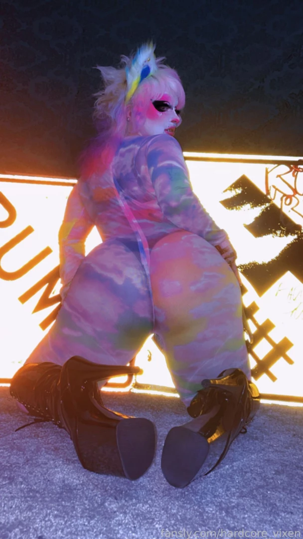 Could u handle this foxxx fyp furry trans intersex petplay boots heels part 5 