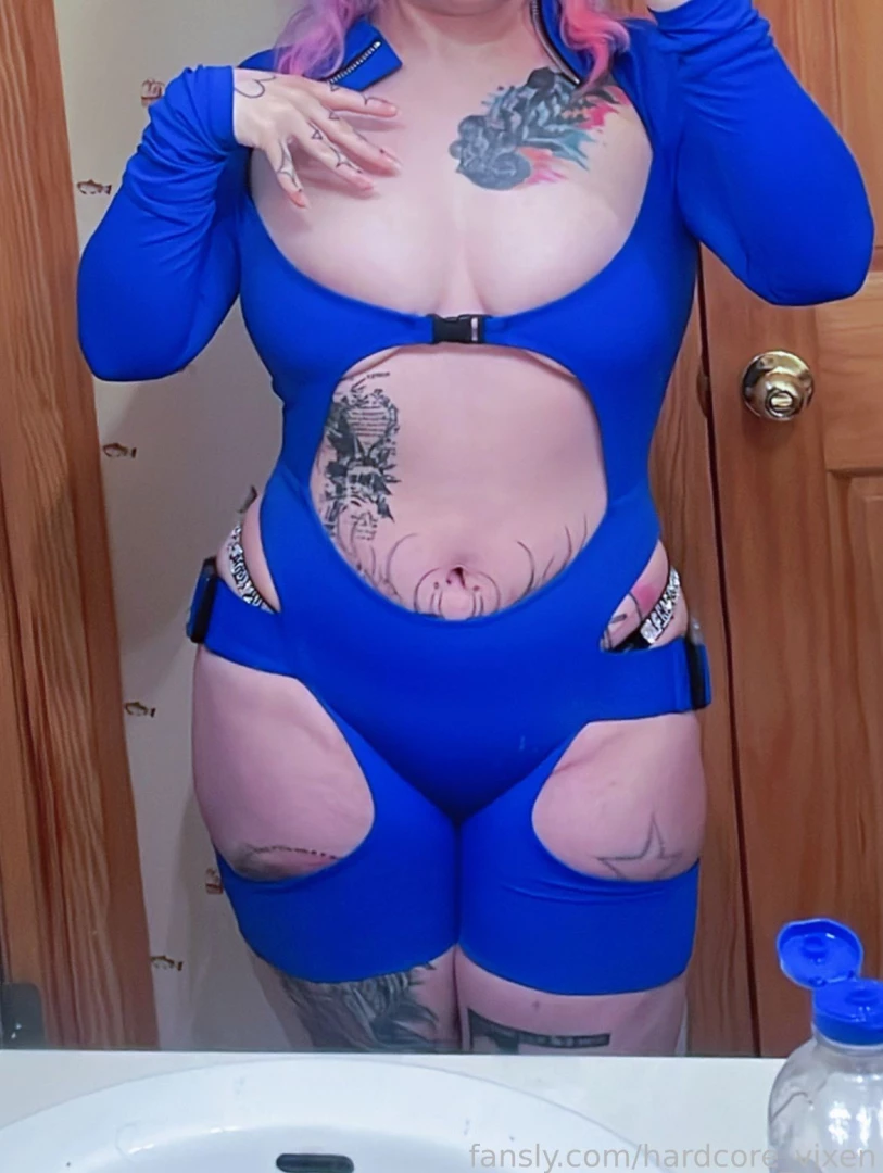 What do you think of this bodysuit im surprised it still fits 3 fyp 