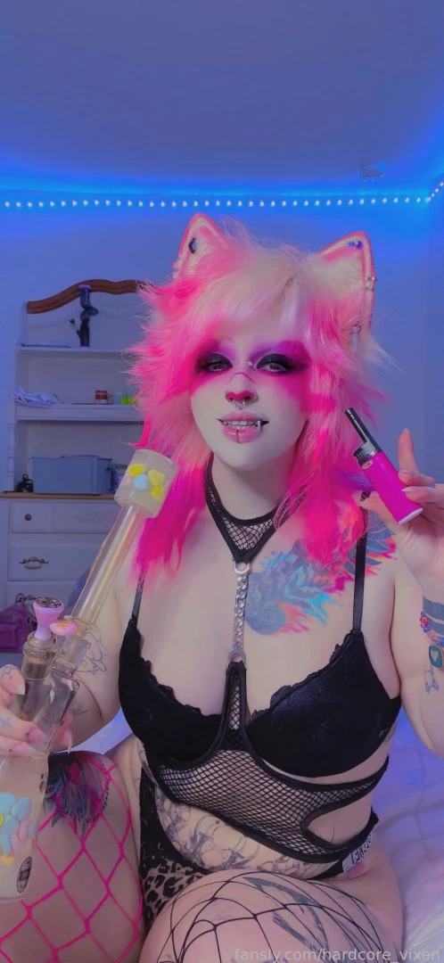 You been working so hard why not take a break and smoke a bowl with me part 1 