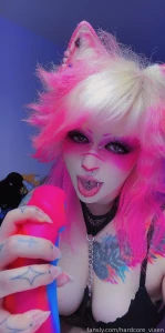 Ever wondered what my tongue piercings would feel like uwu blowjob