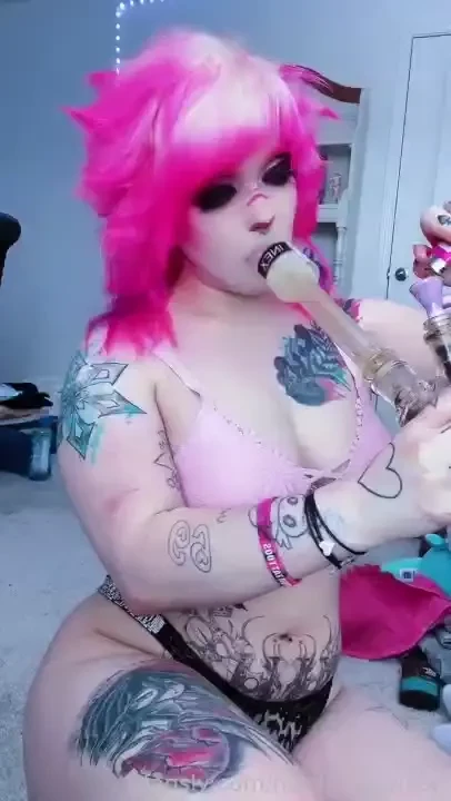 Will u cum smoke a bowl with me w fyp intersex trans smoking stoner part 9 