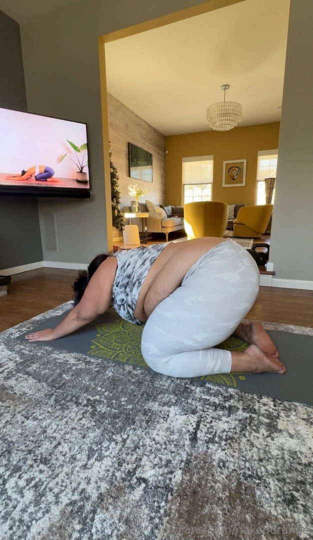 My family and friends have told me that i m getting way too fat well part 3 