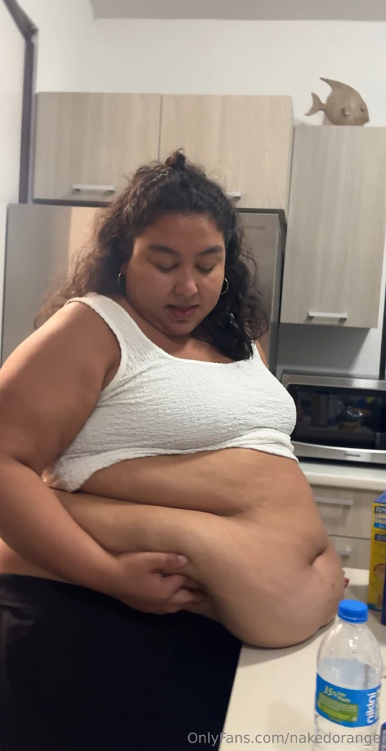 In this video you can see me get stuck trying to get my clothes out of 