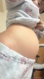 I m so happy i ate so much food isn t your belly amazing