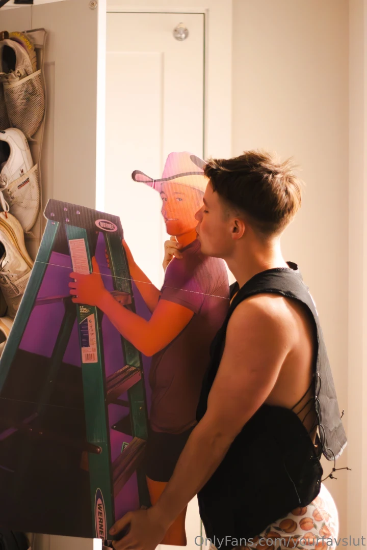 You gotta love yourself right 