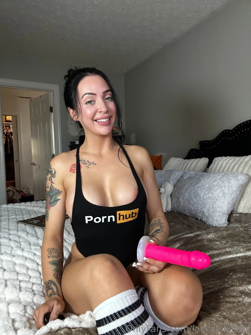 Good morning guys i just wanted you to know that i get wet on both 