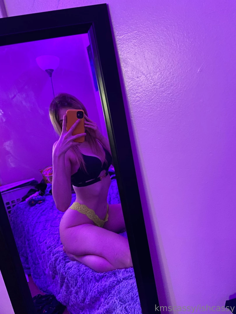 I really wanna see you on my main page lt 3 ishcassy 