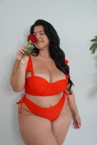 Roses make me happy baby gift me a 5 rose and i will gift you