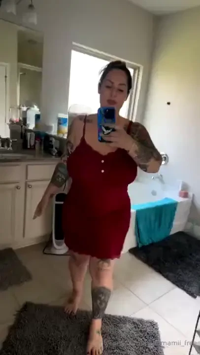 They sitting so pretty my couples page is still on sale and it has all 