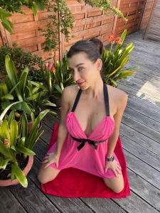 Dripping in temptation craving your hands how would you handle this