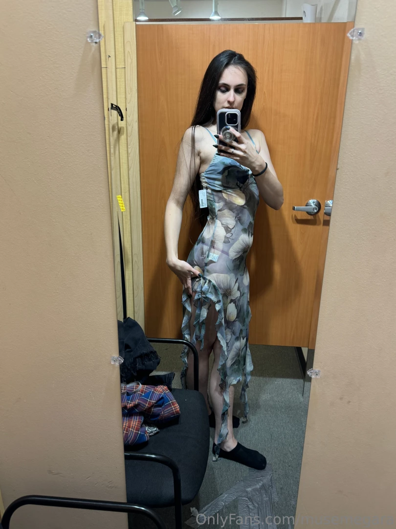 I m in love with this dress part 2 