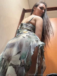 Does the slit on the side seem too high to you