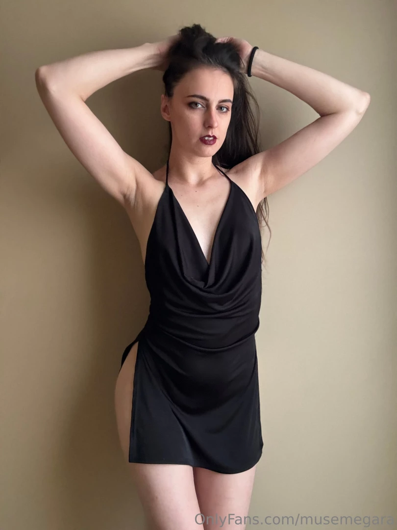 Do you want to just grab a handful of my hair or should i put it up 