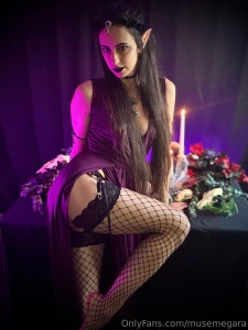 Help me out of this dress tonight over on musemegaravip
