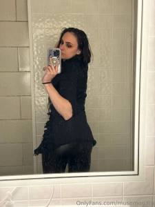 This outfit makes me feel like an absolute badass