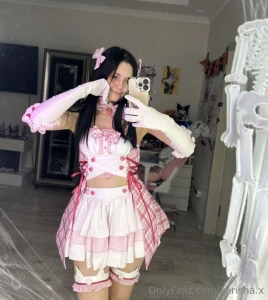 While i prepare my new costume for you let s remember the old one