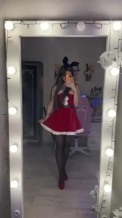 My favorite holiday is coming soon and i can t believe it s so soon 