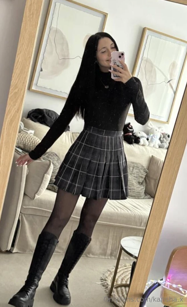 Not only a model but also a comic book artist creating worlds not just 