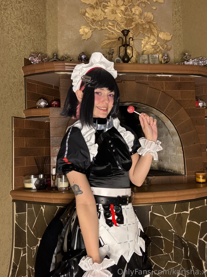 I m in a new cosplay can you guess who i am if you got it right you re 