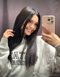 I just caught myself flirting with my own reflection the mirror said