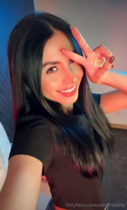 Rebecca_montana i m naughty girl who likes to go to the gym to keep my part 220