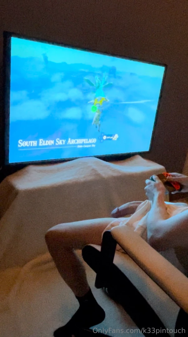 Have you ever wanted to watch me play video games while naked new 6 